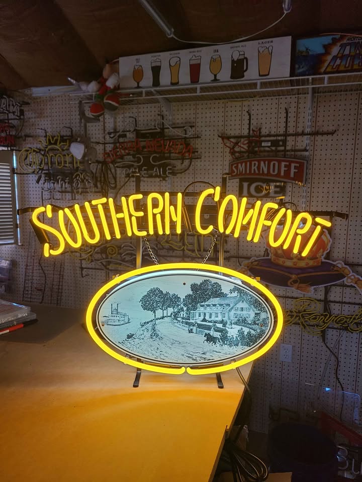 Southern Comfort Logo Neon Sign 24"